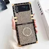 حالات الهاتف الخليوي حالة جلدية مربعة فاخرة مربعة مربعة من أجل Samsung Galaxy Z Flip 5 4 3 Ring Holder Cover Cover Fundas Glitter Case H240326