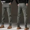 Herr jeans kubro märke 2023 våren affär casual mens väska jeans klänning trendiga byxor hög elasticitet full matchande byxor dzinsy m ski y2kl2403