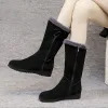 Boots chaussures femelles coin talon strass dames dames bottes de neige mi-mollet mi-haut sur la vente de promotion sans slipery y2k printemps automne en peluche pu