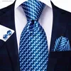 Halsband Neckband Hi-Tie Light Blue Rands Novty Silk Wedding Tie för män Handky manschettknappar Nicktie Set Fashion Design Business Party Dropship Y240325