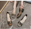 Модельные туфли XGRAVITY, туфли-лодочки на массивном каблуке, женская обувь с квадратным носком, элегантный дизайн с леопардовой цепочкой, женские туфли на высоком каблуке