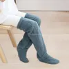 Chaussettes épaisses pour femmes, pantoufles chauffantes pour la maison, bas, couverture de genou, en laine chaude, longues jambes moelleuses sur le lit, pantalon d'hiver