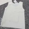 24 jaar lente/zomer nieuwe kleine vorm ontwerp driedimensionale handdoek massaal geborduurde hete diamant mouwloze gebreide tanktop4