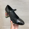 럭셔리 디자이너 가죽 컬러 힐 펌프 8.5cm 4.5cm 버클 스트랩 Mary Jane Pumps Heels 여성 청키 블록 발 뒤꿈치 발레 신발 샌들 드레스 웨딩 신발 화이트