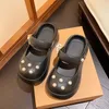 Tasarımcı Kadın Köpük Runners Slides Slipers Sandals Kemik Reçine Taş Gri Slayt Termeri Çok yönlü gündelik dış giyim ayakkabıları kalın tabanlar ile Plaj terlik