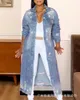 Cappotto strappato con orlo grezzo con bottoni sul davanti Cappotto lungo in denim Cardigan da donna Fori sul petto Giacche Tasche High Street Capispalla Autunno 240311