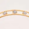 Bracelet Van Clover Simple titane acier trèfle diamant incrusté boucle creuse bracelet femmes en acier inoxydable coréen lumière luxe Zircon Bracelet