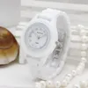 Luxury Fashion Womens Watch Dress Ceramic Ladies Watch White Simple Quartz Wristwatches Students Gifts Clock Relogio Feminino Y190254Q