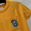 Femmes de tricots de tricots Pull de marque créatrice de tricot à tricot pour femmes Plux à manches courtes Contrôle de tshirt t-shirt tricoté 23 mars
