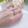 Cluster-Ringe S925 Silber Ring Set mit 5 5 mm quadratischen rosa Diamanten personalisiert für den einfachen täglichen Instagram-Stil für Frauen