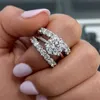 2024 Choucong Ins Anelli di nozze più venduti Gioielli di lusso Argento sterling 925 Riempimento 3 pezzi Taglio rotondo 5A Zircone cubico Diamante CZ Anello da sposa da donna Set per il regalo della festa della mamma