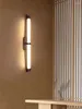 ウォールランプミニマリストスタイルデザイナーステンレススチールランプリビングルームフォーヤーバックグラウンドベッドルーム長い装飾ライト