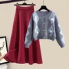 Большой женский осенний комплект, модный вязаный свитер, закрывающий телесный цвет, и тонкая юбка из двух частей 240309
