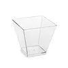 Tass jetables pailles 50pcs carrés de dessert en plastique transparent apéritif pour le pudding de fruits de la mousse glacée.