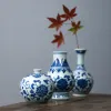 Vasos Jingdezhen Porcelana Antigo Azul e Branco Pintado à Mão Mini Vaso de Flor Inserção de Flor Cerimônia de Chá Criativo Decoração de Mesa de Chá