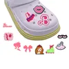 Anime filles robe charmes en gros souvenirs d'enfance drôle cadeau dessin animé charmes accessoires de chaussures pvc décoration boucle en caoutchouc souple sabot charmes