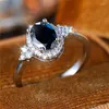 Bröllopsringar söta kvinnliga svart ovala zirkonsten förlovningsring trendig silverfärg brud smycken gåva för kvinnor