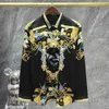 Mannen Casual Shirts 2023 Hoge Kwaliteit Strtwear Koreaanse Mannen Zwart Goud Barokke Print Bloem Shirt Mannen Slim Fit Overhemd sociale Camisa Masculina T240325