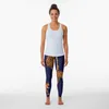 Aktif pantolon leoparlar altın zincirler ve kolyeler. Tozluk sıkı oturan kadın legging push up fitness set spor salonu kadın