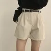 Kvinnors shorts koreansk stil corduroy gyllene casual byxor fyrdel