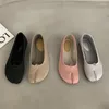 Casual Schuhe 2024 Mode Frühjahr Seide Tabi Ninja Mokassins Runde Split Toe Frauen Einzigen Slip Auf Weibliche Weiche Slipper