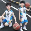 Studio da pallacanestro da pallacanestro per ragazzi da maschile per bambini professionista coda di maglia per bambini set di alta qualità sportswear 240312