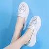 Sapatos casuais super grande tamanho feminino branco apartamentos leopardo tênis primavera esporte particular mais recente luxo amplo ajuste