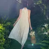 Французское белое платье без рукавов с висячими плечами для женщин в летнем элитном и элегантном длинном стиле