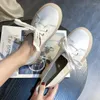 Scarpe casual 2024Donna Pu Leather Solid Flat Sneakers da donna Lace Up Slip On Fashion 2024