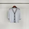 여성용 니트 2024 봄과 여름 스타일 여성 칼라 대비 라인 스팽글 V-Neck Lined Knitted Cardigan