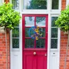 Ghirlanda di fiori decorativi primaverili da 15,7 pollici per la porta d'ingresso, la parete della casa, il festival di nozze, l'arredamento per le vacanze in fattoria con girasoli e farfalle