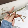 Solglasögon 2024 Ultra Light Metal Cat Eye Glasses Frame Fashion Women's Anti Blue Support Customized Optical