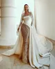 Vintage Sirène Charte Robe de mariée pour les perles de mariée en dentelle Lace Longe robes de mariée robes de mariée plies robe de mariage