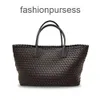 Femme Basket Lady Extra Nouveau Bottegaas Tapes sous les bras sous les bras Capacité 2023 Venetas Cabat Woven Handheld Bag Sac Cowhide Tote Tote Hands Handder AAW2