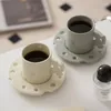 マグカップクリエイティブセラミックコーヒーカップとプレートノルディックインホームデコラリオンアクセサリーハンドメイドアートティーマグトレイギフトガールフレンド