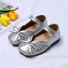 Girls' sparkling rhinestone shoes, spring and summer soft soled children's single shoes, medium size children's flat bottomed princess shoes