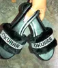 Femmes Sandales Crystal Flat Talon Fourn Rigiane Chaussures d'été Summer Flip Flops Bage Taille 3543 240320