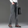 Pantalones vaqueros informales de negocios para hombre, pantalón cómodo, holgado, de tubo recto, de algodón suave, elástico, gris humo, 240319