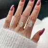 Cluster Rings Karloch Ins Style Wedding High Luxury Oval 8A Series Women's Ring Fashion High-End mångsidiga designtillbehör