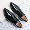 Casual schoenen Mannelijke loafers Puntschoen voor heren Coiffeur Aankomst heren 2024 lederen comfortabele clubschoen