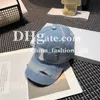 Gorra de bola Diseñador Sombrero perforado Gorra de lona de verano para hombres Mujeres Sombreros teñidos con lazo de moda Sombrero de lengua de pato de lujo Sombrero de protección solar para viajes