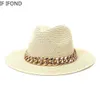 Chapeaux à larges bords Chapeaux de seau Chaîne en or à la mode avec chapeau de paille Panama adapté aux femmes été respirant chapeau de soleil de plage élégant chapeau de jazz de fête pour femmes J240325