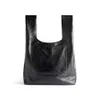 Factory Direct Store Handtasche kostenlose Versandnetzpersonen gleiche schwarze vielseitige Motorrad -Tanktaschen Handheld 2024 Damen Trend