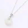 Sichere Kette Halskette Frauen Sterling Silber Hotan Jade Anhänger Kragen zarte Luxushandwerksgeschenkschmuck Schmuck