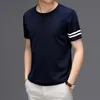 Lätt lyx sommar blandad stickad shortsleeved tshirt herr rund nacke randig drapering 240318