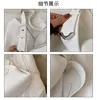 Axelväskor pu läder crossbody för kvinnor 2024 fast färg messenger väska dam minimalistisk handväska