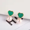 Boucles d'oreilles en forme de cœur pour femmes, perle acrylique, luxueux, plaqué or, acier inoxydable, accessoires de bijoux mignons