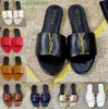 Sandales à glissière métalliques de luxe diapositives de concepteur femmes pantoufles chaussures mode d'été large tongs plates pantoufle pour les femmes taille 37-41 Fashion Shoes 3555