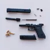 Glock Toys T221105 طراز طرد السلسلة المفاتيح Gun M29F شكل مسدس Mini Metal Pubg Assembly Desert Eagle Shell G17 Portable DKJMH