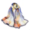Sarongs Womens Foulard coloré géométrique élégant en mousseline de soie Georgette Bandana Scarf de plage d'été Soucine Travel Protection solaire mince 24325